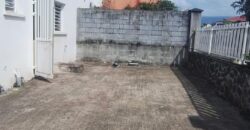 A louer une grande villa F4 de 105.58m2 dans le secteur résidentiel sur la commune de Saint Benoit