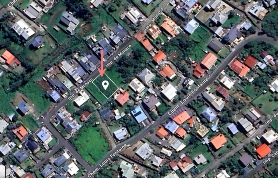 À vendre terrain constructible de 376 m2 situé dans un secteur calme et recherché au Tampon 19ème