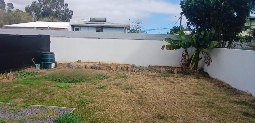 A louer un bel appartement de type F3 avec jardin à la Saline Les Hauts