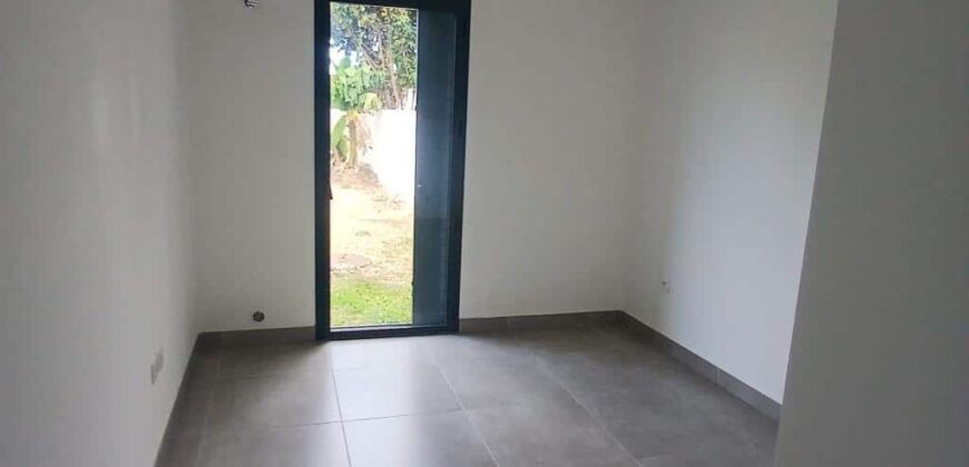 A louer un bel appartement de type F3 avec jardin à la Saline Les Hauts