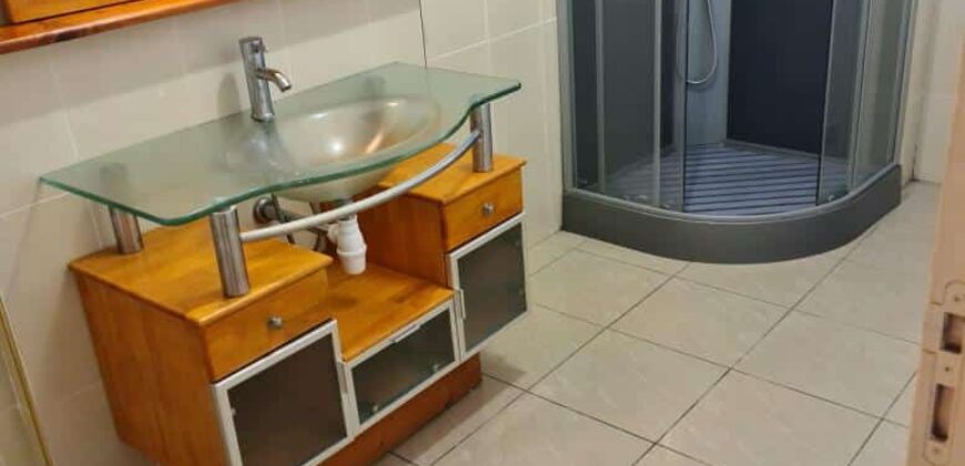A louer un appartement T3 de 60m2 dans une résidence sécurisée à Sainte Clotilde