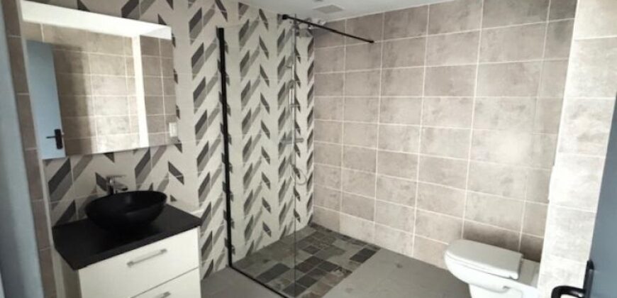 A vendre un appartement neuf de 94m2 au centre ville de Saint Denis