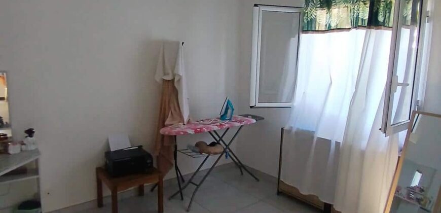 Location d’une charmante villa de type F4 avec jardin à Saline les Hauts