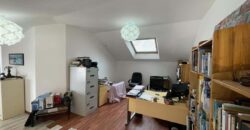 En vente une villa d’architecte de 220m2 avec jardin et piscine à Saint-Leu dans le secteur Grand Fond – Stella.