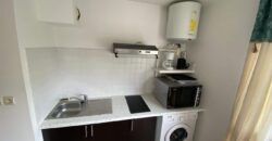 A louer un studio meublé de 23.99m2 dans le rampes de St François à Saint Denis