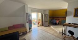 À vendre superbe appartement duplex de type F3 d’environ 83 m2 situé à Trois Mares au Tampon