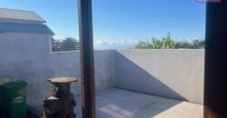 Location une petite maison avec jardin située dans une impasse calme aux Avirons