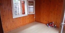 En vente une maison bourbon bois de type F4 située au Guillaume Saint Paul