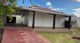 À louer charmante maison T4 meublée située dans le quartier calme de Terre Sainte-Pierre