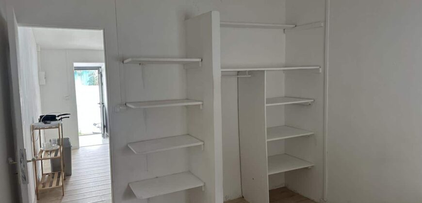 Location d’un agréable appartement T2 meublé de 44 m2 situé à la Ligne Paradis Saint Pierre