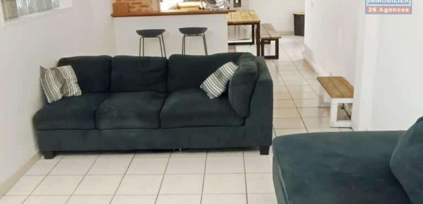 Location appartement T1 bis de 56 m2 situé dans une résidence sécurisée à Saint Joseph