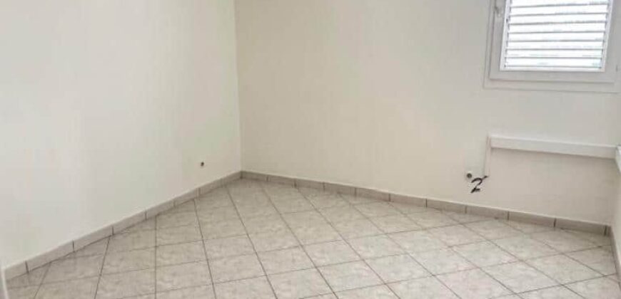 A vendre un appartement T3 de 62m2 proche des toutes les commodités à Saint Denis