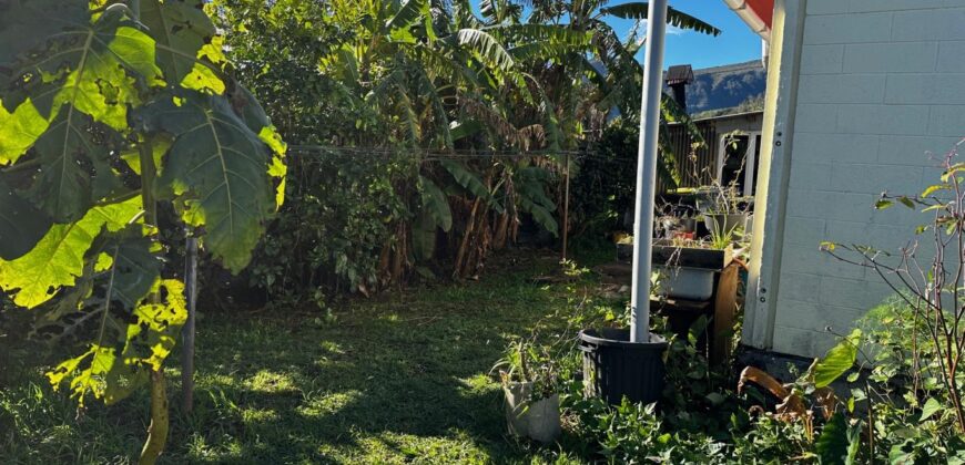 En vente une maison de type bourbon bois sur un terrain de 409m2 au 2ème village de la Plaine des Palmistes