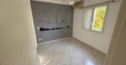 En vente un bel appartement F3/4 en rez-de-jardin d’un immeuble à La Possession