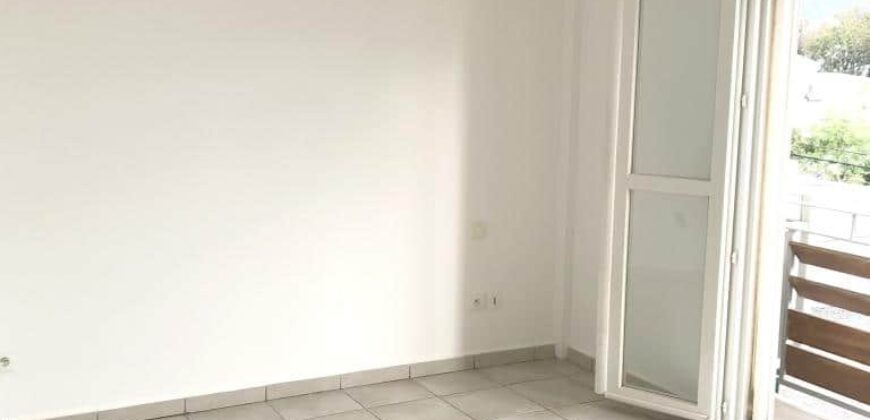 En vente un appartement T2+ dans une résidence de bon standing au centre ville de Port.