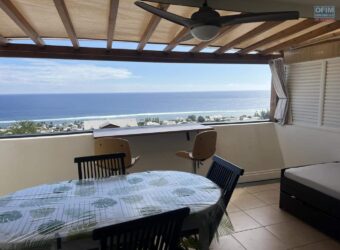 À louer un charmant appartement T3 en duplex meublé situé à Saint-Leu dans une résidence sécurisée