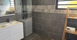 À louer deux superbes appartements T3 meublés situés dans une résidence récente et sécurisée au Tampon