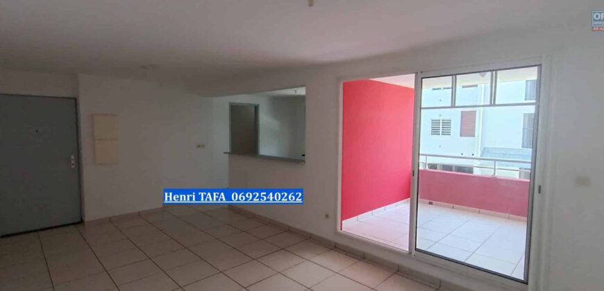 Location d’un appartement de type F2 de 53 m2 habitable situé à Saint Joseph