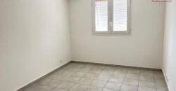 A vendre un appartement T2 de 47m2 avec varangue en plein centre de la Montagne