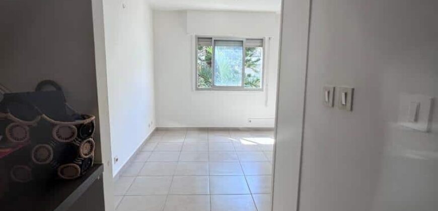 A louer un appartement de 20m2 dans une résidence en plein centre de Saint Denis