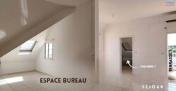 À vendre un appartement T4 sous comble de 130 m2 situé à Saint Denis secteur Moufia À vendre un appartement T4 sous comble de 130 m2 situé à Saint Denis secteur Moufia
