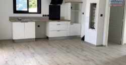 Location d’un bel appartement T3 de 65.14 m2 situé à La Rivière Saint-Louis Location d’un bel appartement T3 de 65.14 m2 situé à La Rivière Saint-Louis