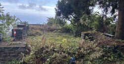 À vendre terrain de 578 m2 avec vue mer situé à La Chaloupe Saint-Leu À vendre terrain de 578 m2 avec vue mer situé à La Chaloupe Saint-Leu
