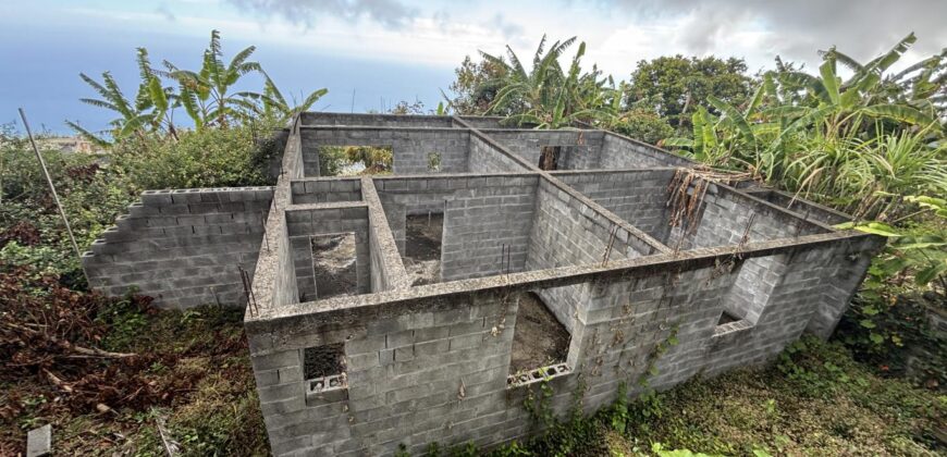 À vendre terrain de 578 m2 avec vue mer situé à La Chaloupe Saint-Leu À vendre terrain de 578 m2 avec vue mer situé à La Chaloupe Saint-Leu