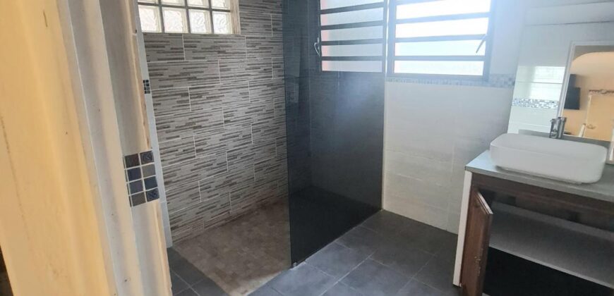 À louer une petite maison de 78m2 située sur la commune de Saint André À louer une petite maison de 78m2 située sur la commune de Saint André