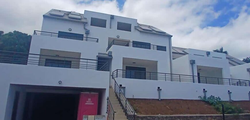 À louer un appartement neuf de type studio/F1 situé à Fleurimont Saint-Paul À louer un appartement neuf de type studio/F1 situé à Fleurimont Saint-Paul