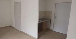 À louer un appartement neuf de type studio/F1 situé à Fleurimont Saint-Paul À louer un appartement neuf de type studio/F1 situé à Fleurimont Saint-Paul