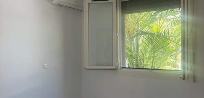 Location d’un charmant studio de 37 m2 situé à Saint-Pierre Location d’un charmant studio de 37 m2 situé à Saint-Pierre