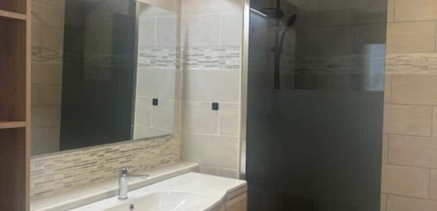 Location d’un charmant studio de 37 m2 situé à Saint-Pierre Location d’un charmant studio de 37 m2 situé à Saint-Pierre