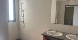 À louer une villa mitoyenne T4 de 98.90 m2 située dans une résidence sécurisée proche du lycée des Avirons