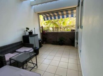À vendre appartement T3 de 69m2 en rez-de-jardin dans la résidence Odyssean à Boucan Canot À vendre appartement T3 de 69m2 en rez-de-jardin dans la résidence Odyssean à Boucan Canot