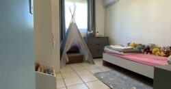 À vendre appartement T3 de 69m2 en rez-de-jardin dans la résidence Odyssean à Boucan Canot À vendre appartement T3 de 69m2 en rez-de-jardin dans la résidence Odyssean à Boucan Canot