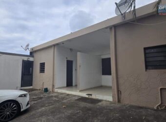 À vendre : immeuble composé de 4 appartements T2 sur un terrain de 230 m² à Sainte Suzanne