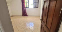 À vendre une villa F4/5 de 118m2 avec jardin dans un quartier résidentiel à Bras des Chevrettes-Saint André