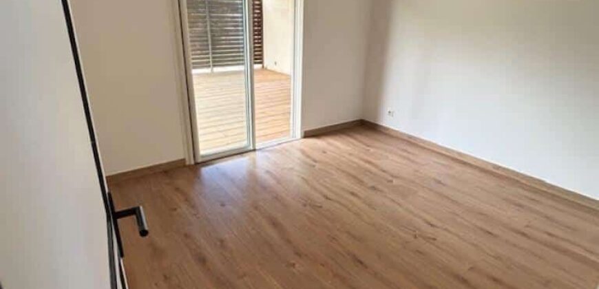 Location d’une charmante villa de 131m2 avec piscine nichée dans le quartier de Colorado à La Montagne