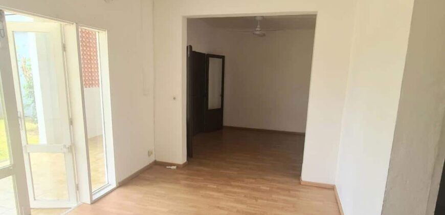 Location d’une maison F4 avec grand jardin dans un cadre verdoyant à Sainte Suzanne