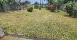 Location d’une maison F4 avec grand jardin dans un cadre verdoyant à Sainte Suzanne