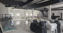 Location d’un spacieux local commercial de 260m2 situé dans une zone dynamique à Sainte Clotilde