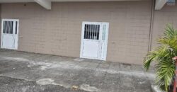 Location d’un spacieux local commercial de 260m2 situé dans une zone dynamique à Sainte Clotilde