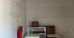 À louer un beau local professionnel de 200 m² situé à Terre-Sainte