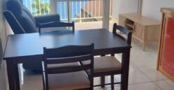 A louer un bel appartement meublé offrant vue sur mer à Saint Leu