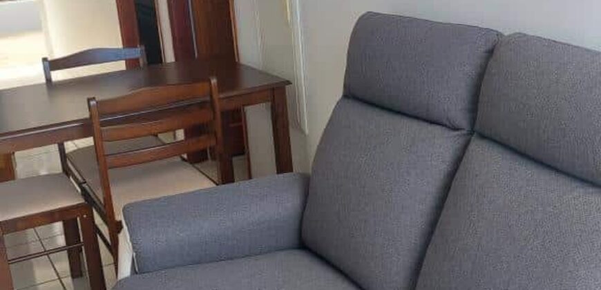 A louer un bel appartement meublé offrant vue sur mer à Saint Leu