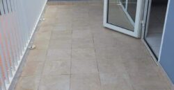 A louer un bel appartement meublé offrant vue sur mer à Saint Leu