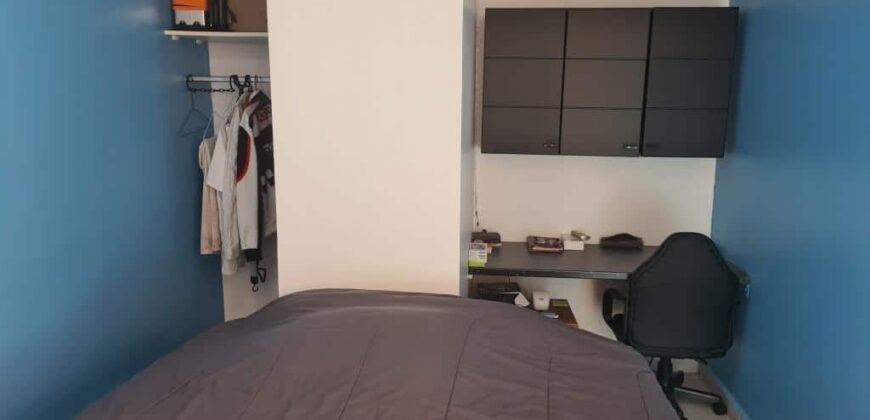 À louer un appartement meublé T2 d’environ 40 m2 situé dans une résidence calme au Tampon