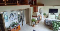 À vendre une charmante maison T6/7 en duplex située à La Chaloupe Saint Leu