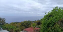 À vendre une charmante maison T6/7 en duplex située à La Chaloupe Saint Leu